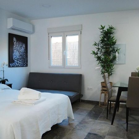 Villa Dalia Malcocinado  ภายนอก รูปภาพ