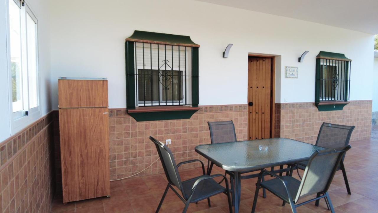 Villa Dalia Malcocinado  ภายนอก รูปภาพ