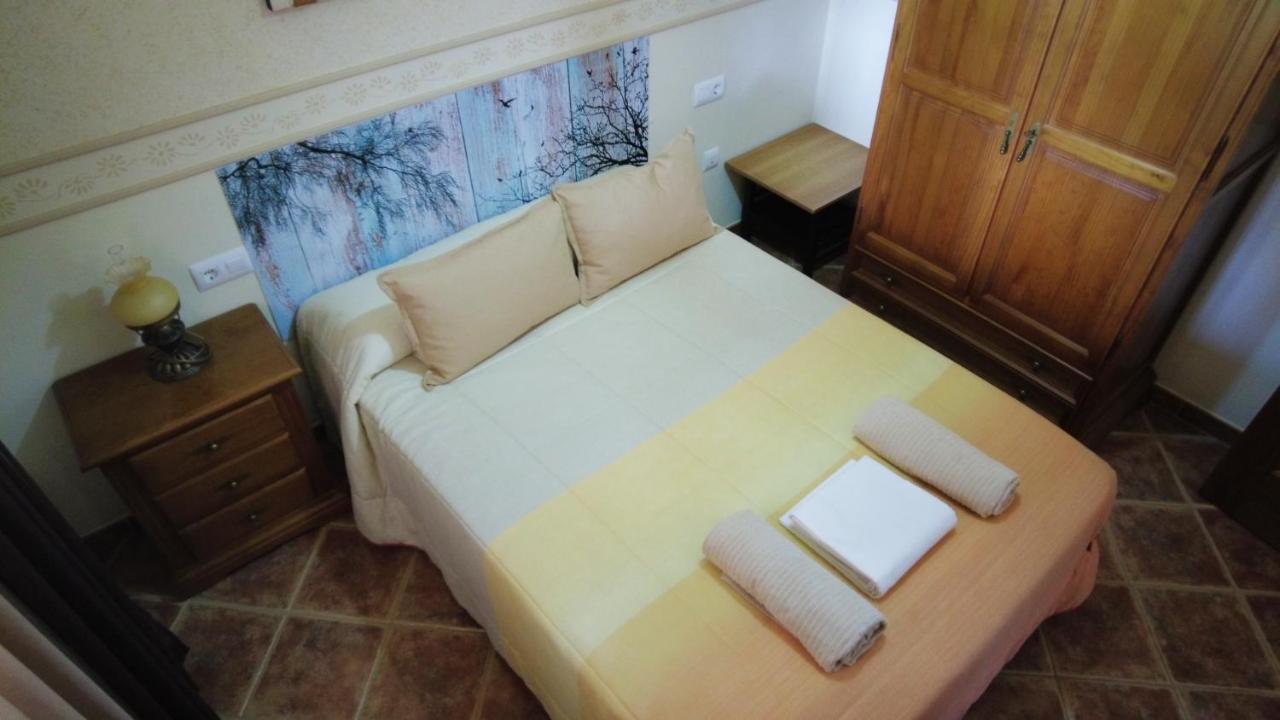 Villa Dalia Malcocinado  ภายนอก รูปภาพ